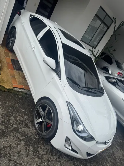 Hyundai Elantra 1.8l Style