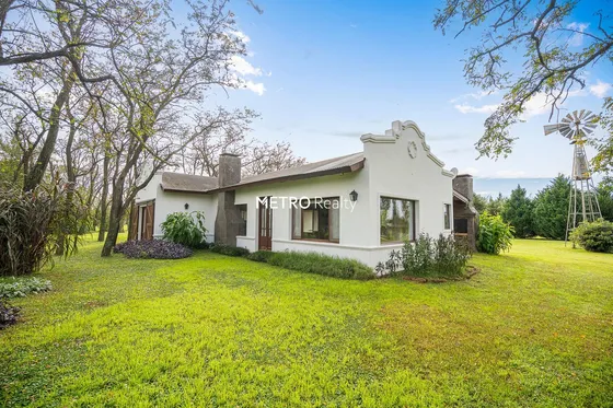 Casa En Venta Sobre Lote De 1 Hectarea En Loma Escondida, Open Door