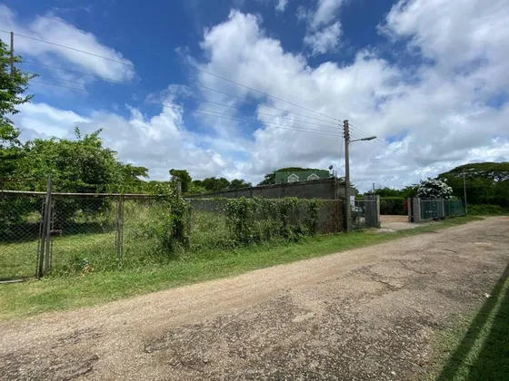 En Venta Terreno Residencial Plano, En La Entrada De Tucacas 2000 Mts