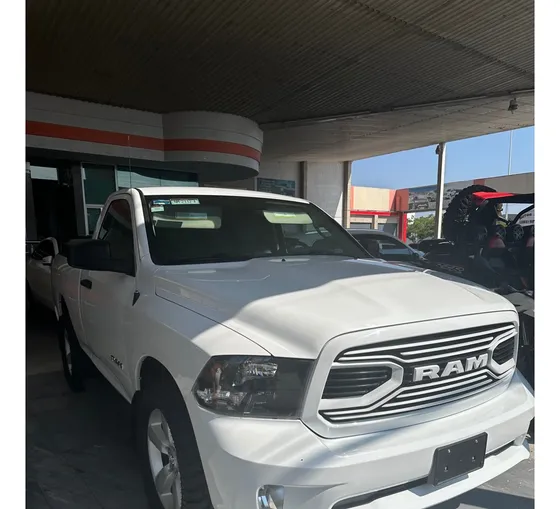 Dodge Ram 1500 Sport 4x4
