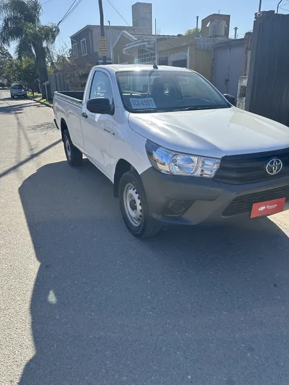 Toyota Hilux Pick-up 2.4 Cs Dx 150cv 4x2