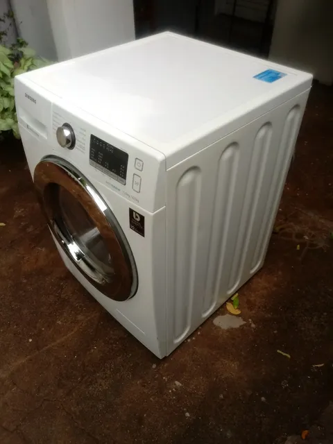 Máquina  Lavar Roupa
