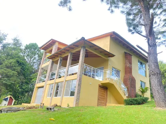 Villa Amueblada En Jarabacoa