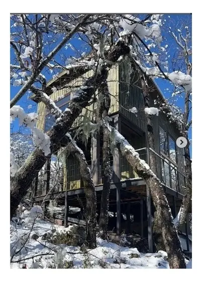 Hermosa Casa Nueva, Valle Las Trancas.