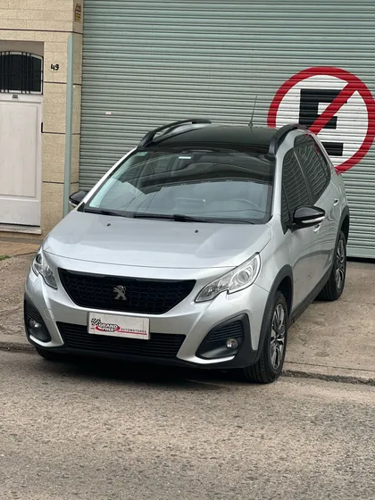 Peugeot 2008 1.6 Feline Tip