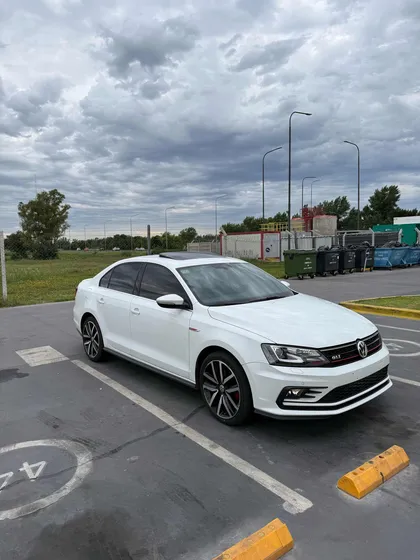 Volkswagen Vento 2.0 Tsi Gli 211cv App Connect + Nav Dsg
