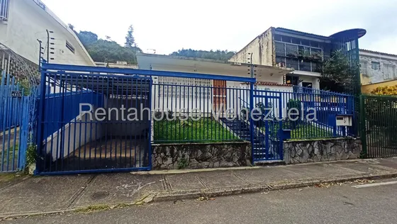 Casa En La Trinidad Para Uso Comercial - Mariela Garcia - 27-664