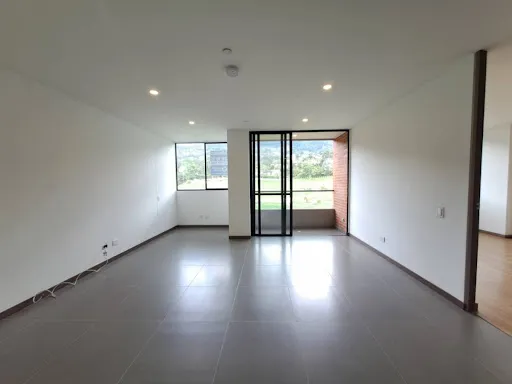 Apartaestudio En Arriendo Loma Del Escobero 743-7407