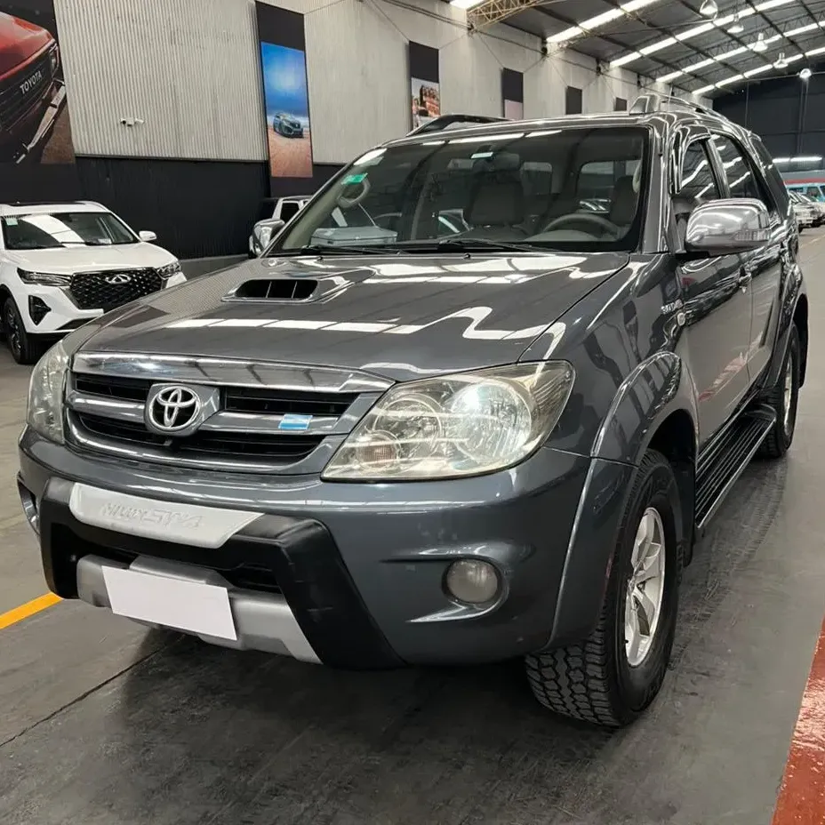 Toyota Hilux SW4 3.0 SRV 4x4 AT