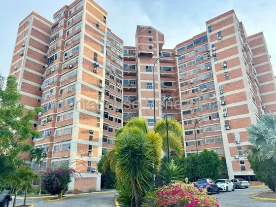 Apartamento En Venta En Barquisimeto Zona Del Este Jirajara Codigo 2 6 1 7 3 0 9 Mildred Piso Bajo Ofrece Total Comodidad. Con Acceso A Planta Eléctrica, Nunca Te Preocuparás Por Cortes Eléctricos