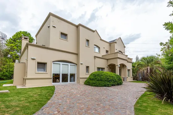 Casa En Venta En Solar Del Bosque Apto Credito - Canning