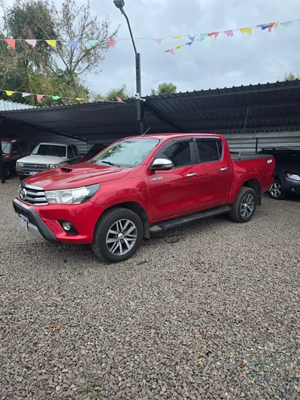 Toyota Hilux Srv 3.0 4x4 Automática