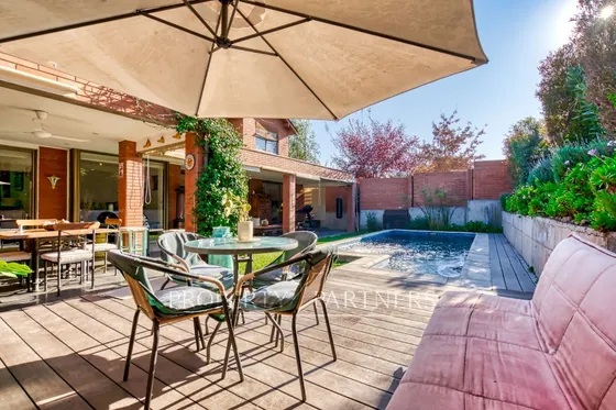 Venta De Casa En Peñalolén, Faldeo De Las Pircas