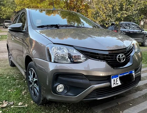 Toyota Etios 1.5 Xls At