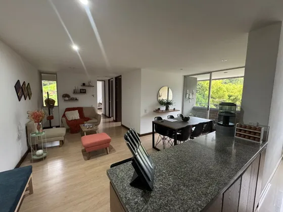 Vendo Apartamento En Envigado En Zona De Alta Valorizacion El Chingui Cerca A La Loma De Las Brujas 