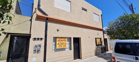 Alquiler De Departamento 2 Amb En Caseros, Tres De Febrero
