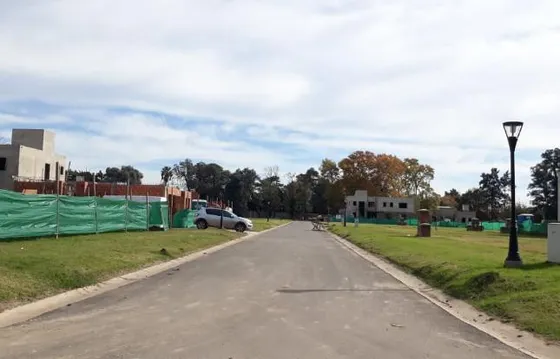 Lote Interno En Venta En Barrio Cerrado Magna, Malvinas Argentinas