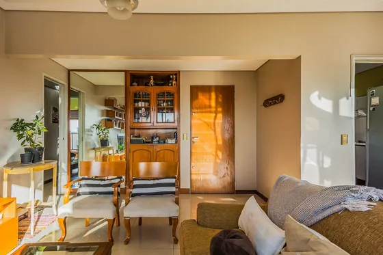 Venta Departamento 4 Ambientes Cochera Y Balcón