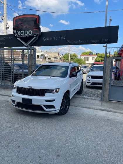 Jeep Grand Cherokee Limited X