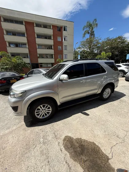 Toyota Fortuner 2.7l