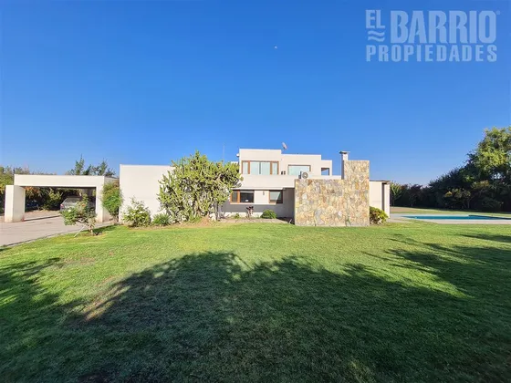 Casa En Venta En Colina