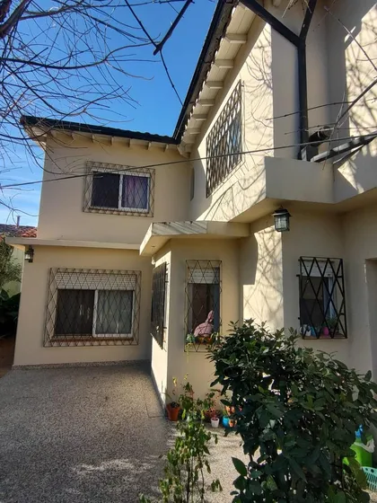 Casa 6 Ambientes En Venta En Villa Ariza Ituzaingó Norte