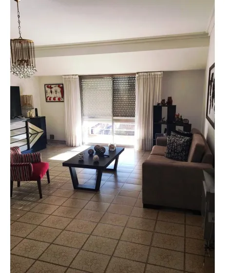 Casa En Venta En Ezpeleta Oeste 2 Dormitorios Tipo Departamento