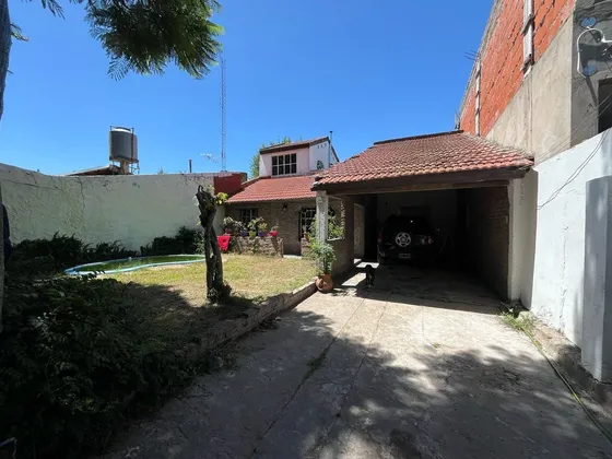 Casa En Moreno
