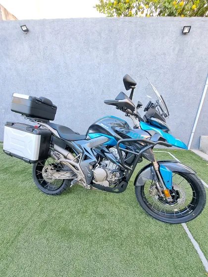 Zontes 310t2 Euro5 C/bauleras, Llantas Rayos S/camara