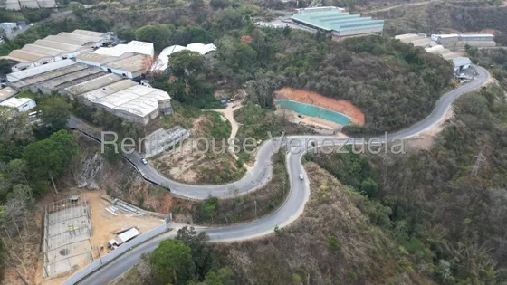 Privilegiado Terreno Para Cualquier Proyecto En Venta En El Encantado Yf