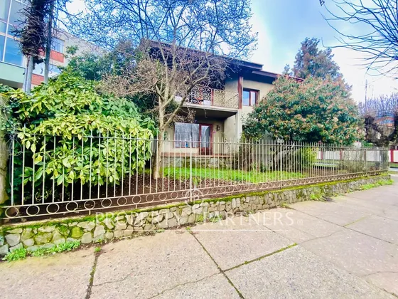 Gran Casa En Arriendo