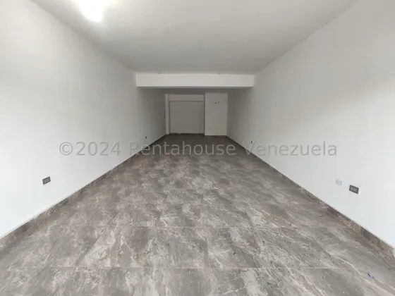 Local Comercial En Alquiler En San Jacinto Maracay Con Ful Movimiento Peatonal Y Vehicular Excelente Para Su Nuevo Proyecto Consultorio Medico Odontólogo Depósito Salón Conferencia Nela