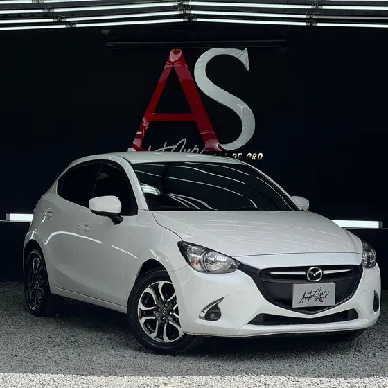 Mazda 2 1.5 Touring Mt