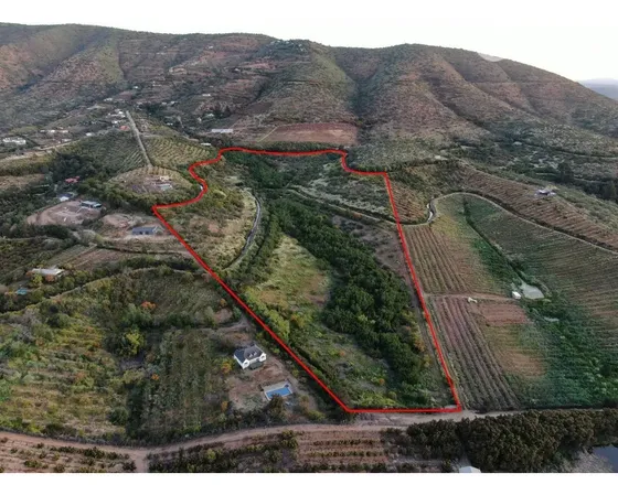 Oportunidad De Venta Terreno Amplio En Quillota