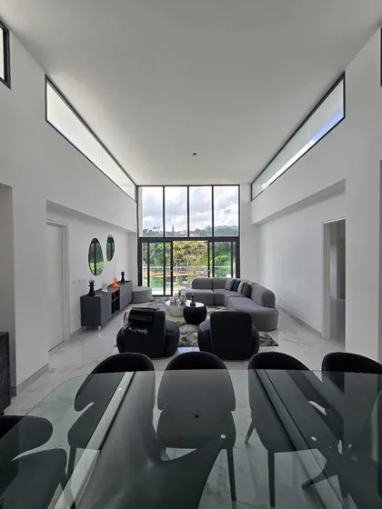 Apartamento En Venta  175 M2- Urb. Macaracuay