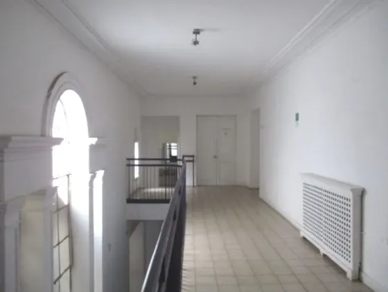 Casa En Venta De 11 Dorm. En Ñuñoa