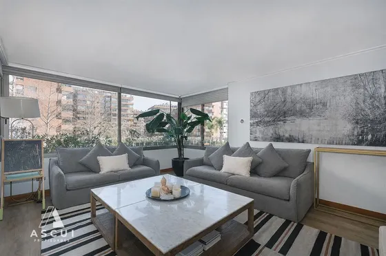 Departamento En Venta De 3 Dorm. En Vitacura