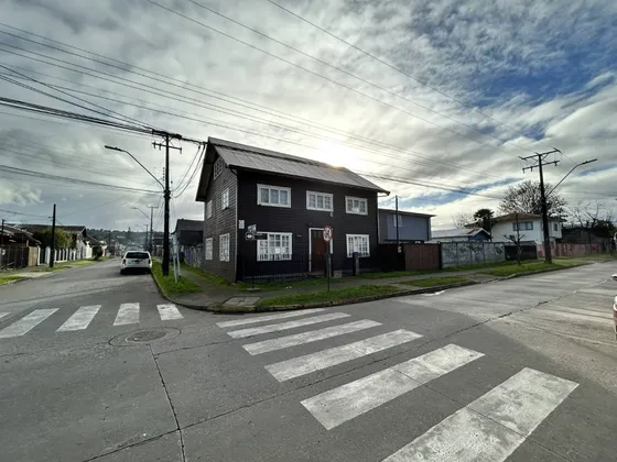 Gran Casa Y 3 Cabañas En Pleno Centro De La Unión