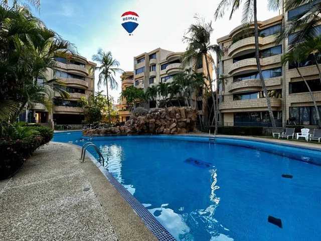 Re/max 2 Mil Vende Apartamento Remodelado En Playa El Angel, Aguamar, Nueva Esparta, Isla De Margarita