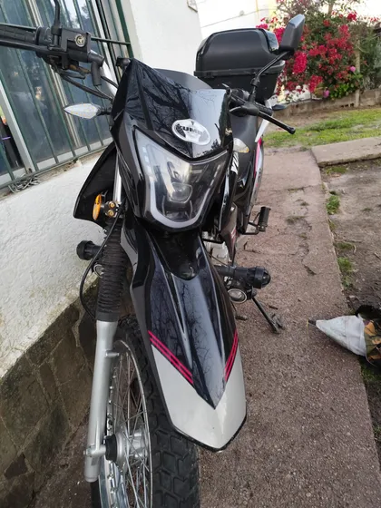 Moto Casi Nueva En Excelentes Condiciones Al Día