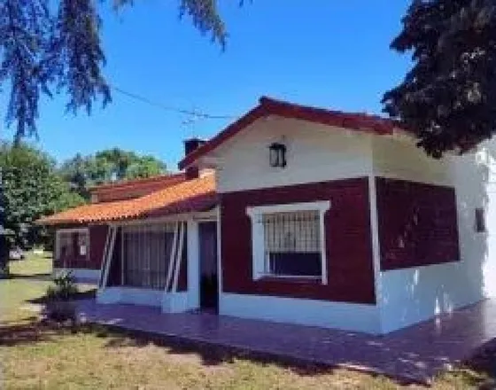 Quinta En Venta - 3 Dormitorios 2 Baños - Cañuelas