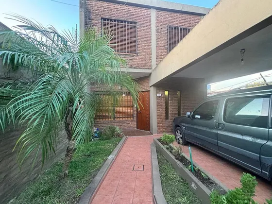 Venta Casa 4 Ambientes C/cochera En Jose C.paz