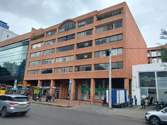 Venta/arriendo Oficina Chico Norte Bogota