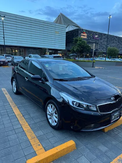 Kia Forte 2.0 L Mt