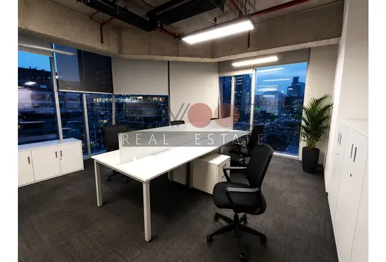 Amoblada Oficina 180 M2 Moderna 2 Privados