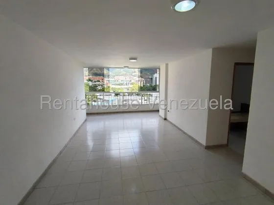 Apartamento En Alquiler Ubicado En Los Cortijos Mls #25-12619 Mahi R