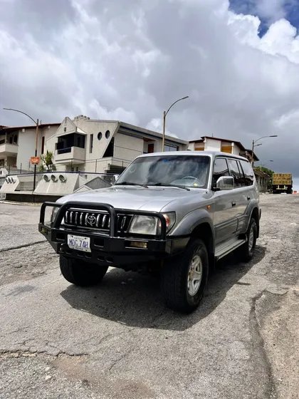 Toyota Prado Automatico