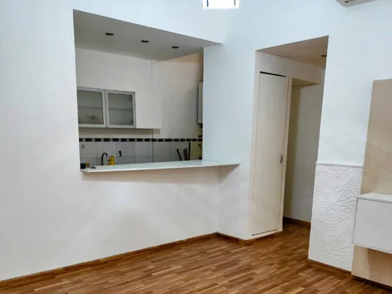¡oportunidad Única! Departamento En Planta Baja Con Patio En Villa Crespo. Bajas Expensas. Amplio, Muy Luminoso Y Tranquilo En Una Ubicación Privilegiada