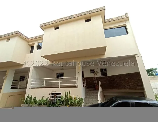  -% #/tu Futuro Comienza Aqui /* Tu Nueva Propiedad Espera Por Ti.- Casa Quinta En Venta En El Pedregal Barquisimeto