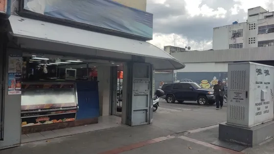 Venta Local Comercial Con Fondo De Comercio Pfkb